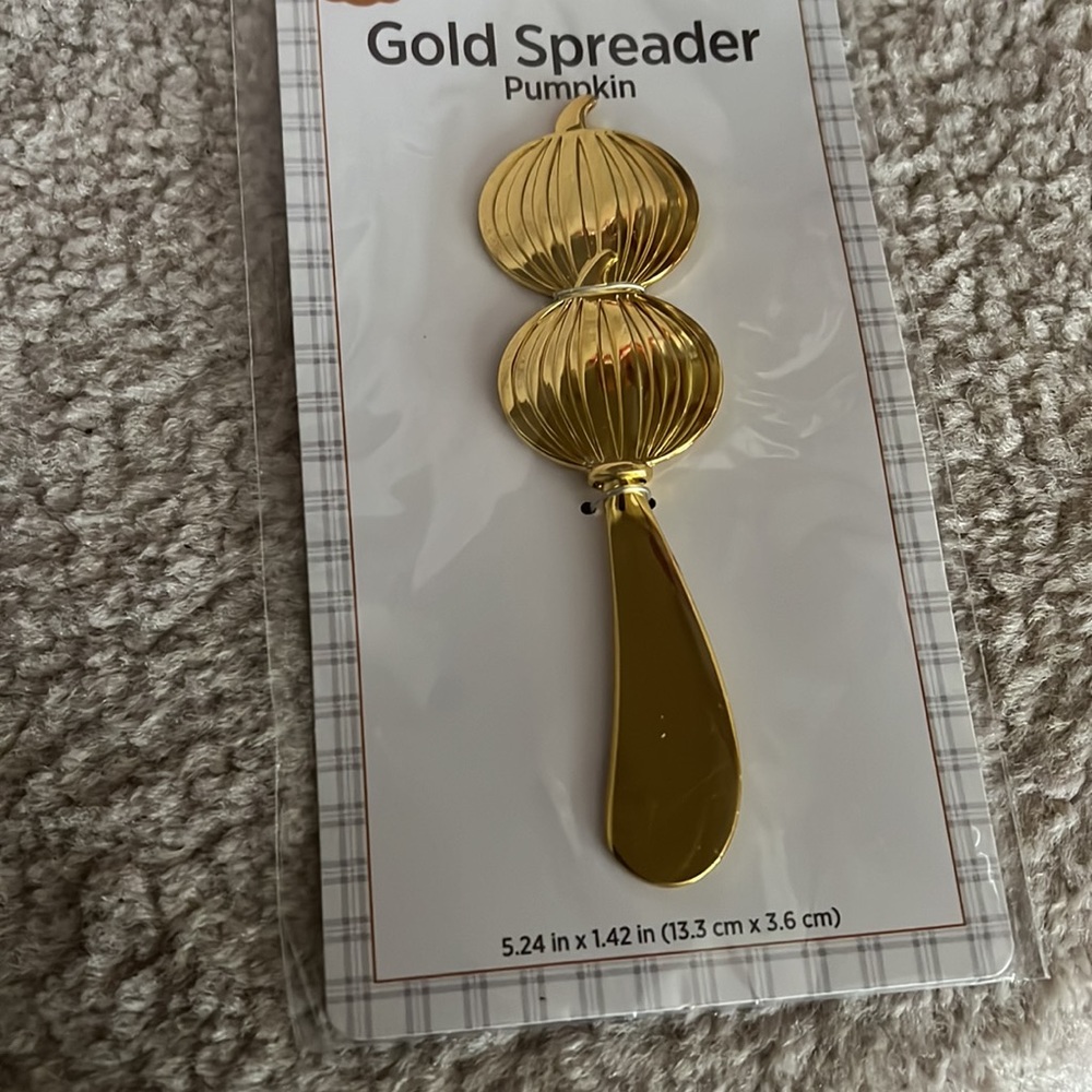 NWT Gold Pumpkin charcuterie Spreader